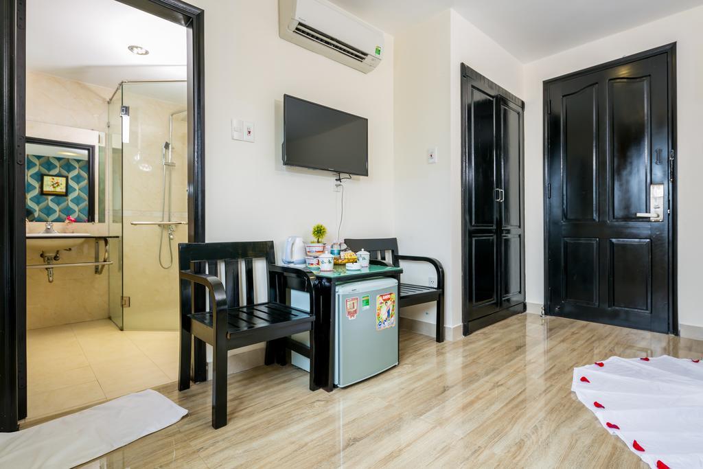La Maison Danang Beach Hotel Εξωτερικό φωτογραφία